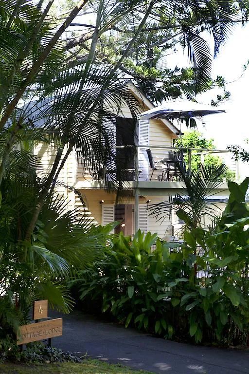 Port Douglas Cottage & Lodge Australia