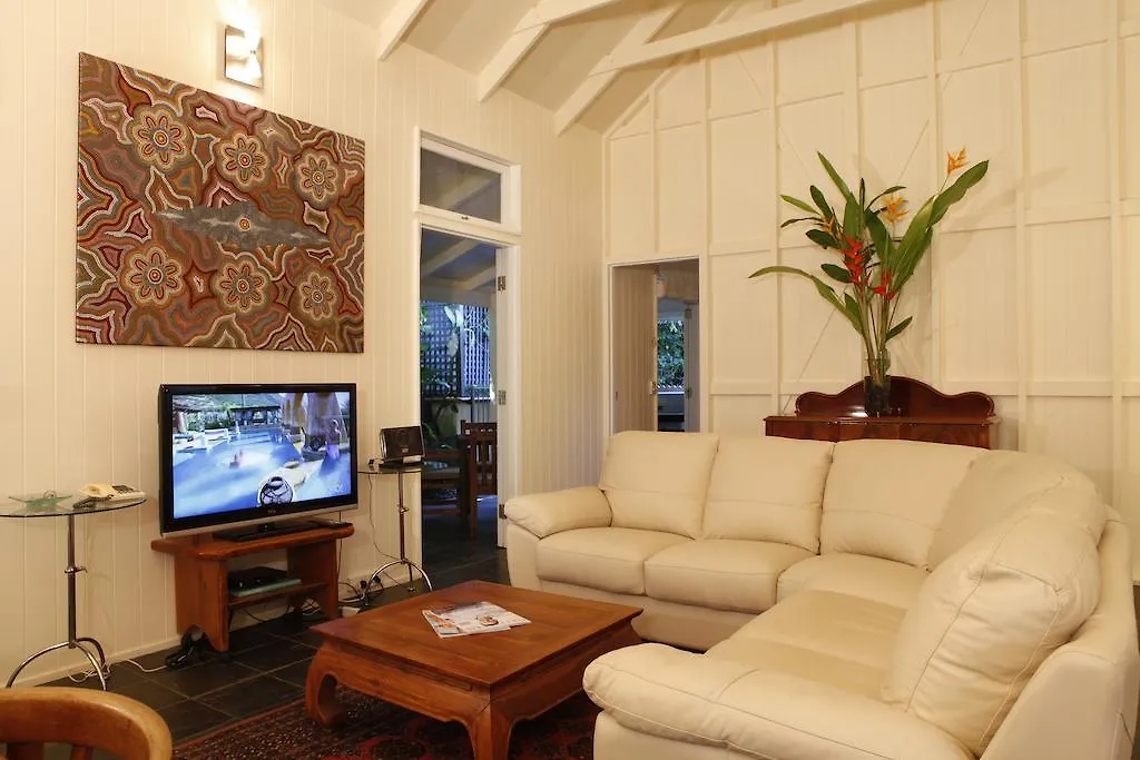 ***** Hotel Port Douglas Cottage & Lodge Australia