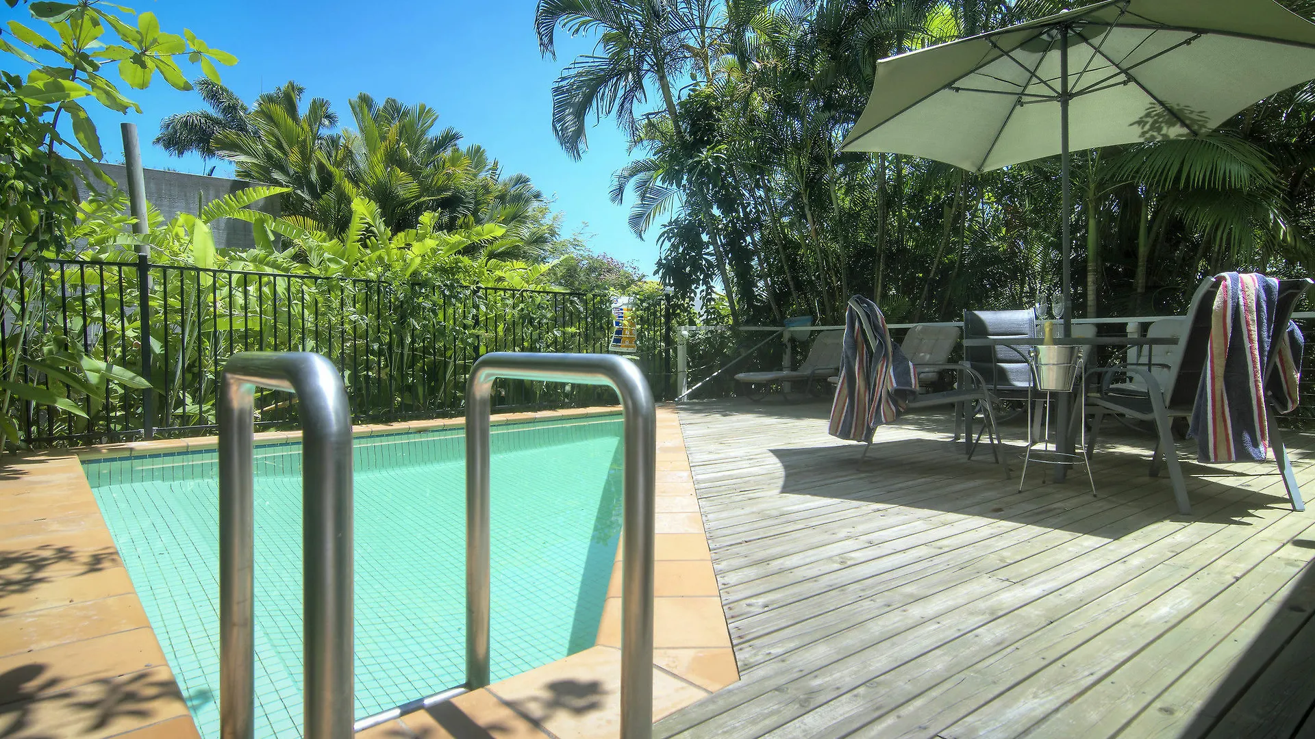 Hotel Port Douglas Cottage & Lodge